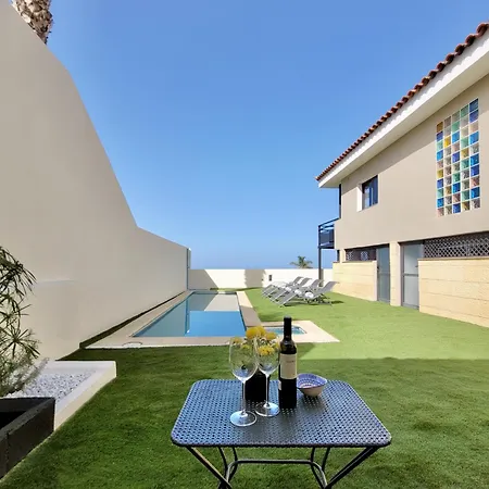 别墅 Miya Del Sol Heated Saltwater Pool *