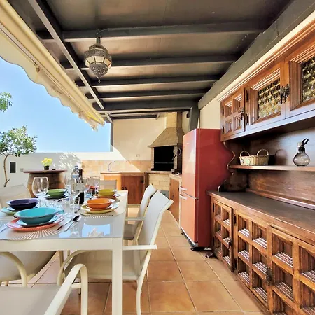 Villa Miya Del Sol Heated Saltwater Pool