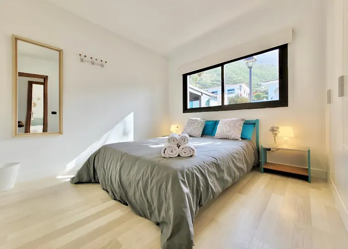 Вилла Miya Del Sol Heated Saltwater Pool *