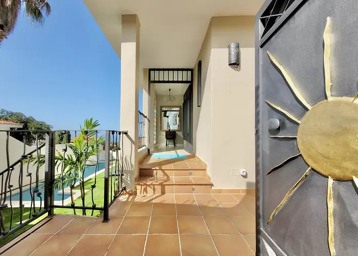 Miya Del Sol Heated Saltwater Pool * Ля Оротава