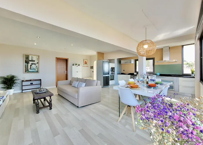 Miya Del Sol Heated Saltwater Pool Вилла *